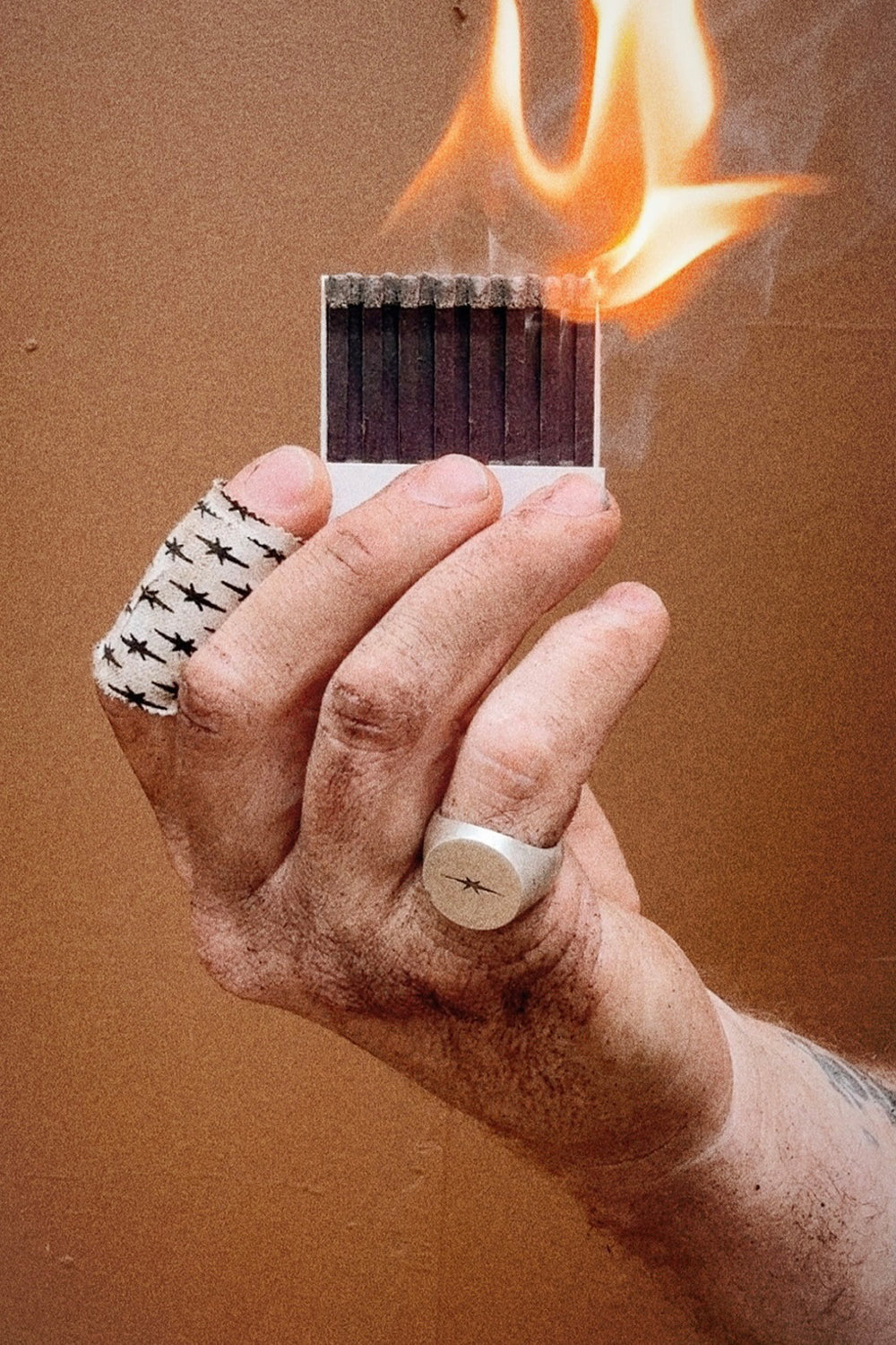 product-color-SILVER