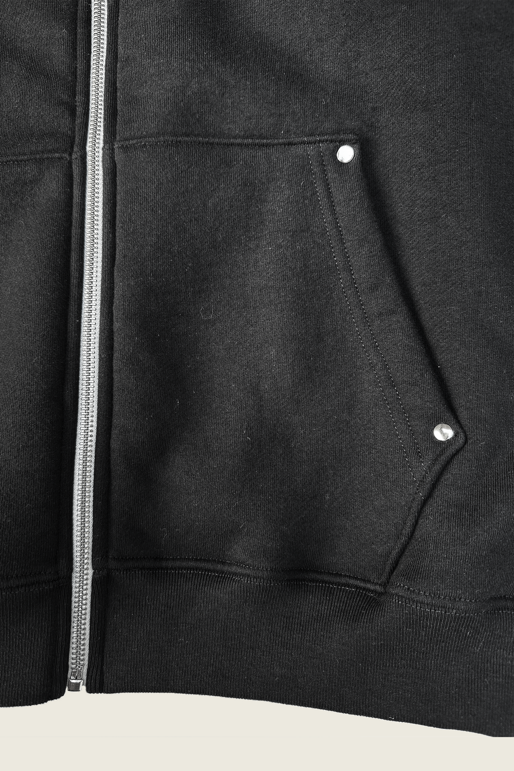 product-color-TRUE_BLACK